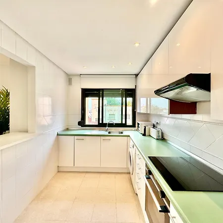 Apartment Rs 12 Luxury Center Of - Eaw Homes