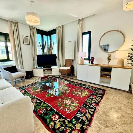 Apartment Rs 12 Luxury Center Of - Eaw Homes